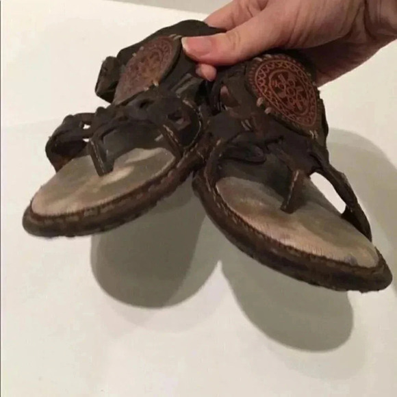 Born Sandals 8 39 Brown Leather Tribal Medallion - Picture 7 of 8